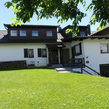 Gaestezimmer Rauchecker Appartement *